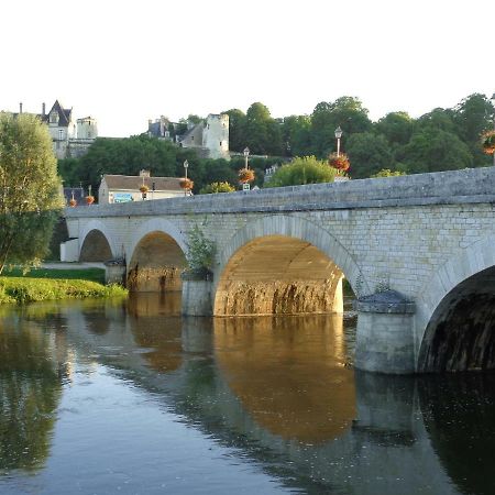 La Chaussee Des Ponts Noyers-sur-Cher Exterior photo